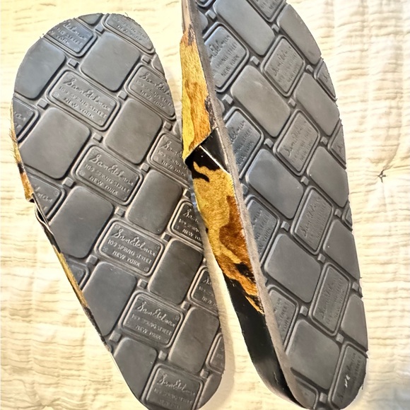 Sam Edelman Multicolor Camouflage Slides - Picture 2 of 2